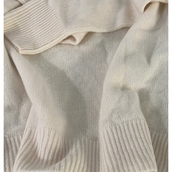 Skull Cashmere Valeria 100% Cashmere sweater Size M (looks to fit for L as well) - Picture 5 of 5